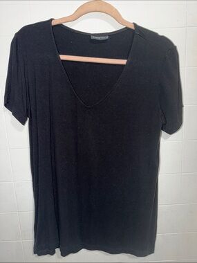 APNY black tee size medium